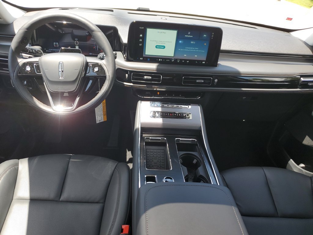 New 2026 Lincoln Aviator 2WD image 16