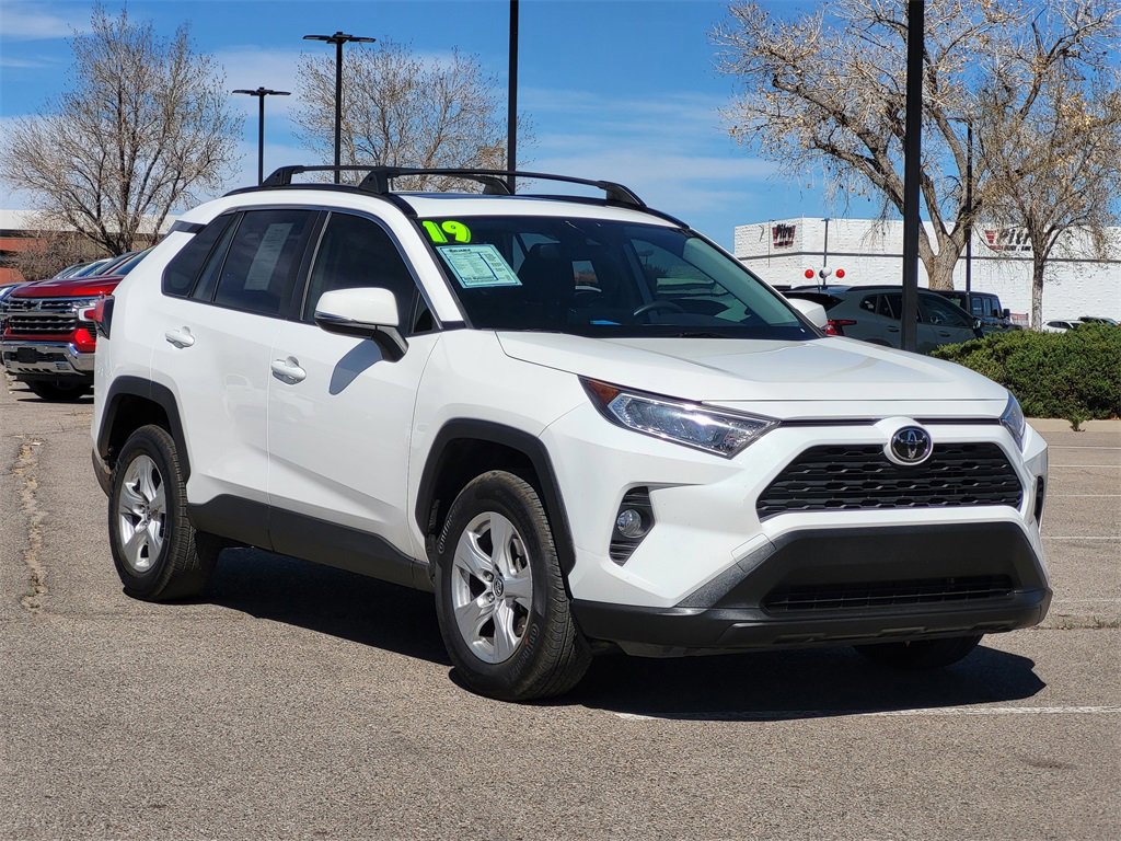 Used 2019 Toyota RAV4 XLE w/ All Weather Liner Package image 2