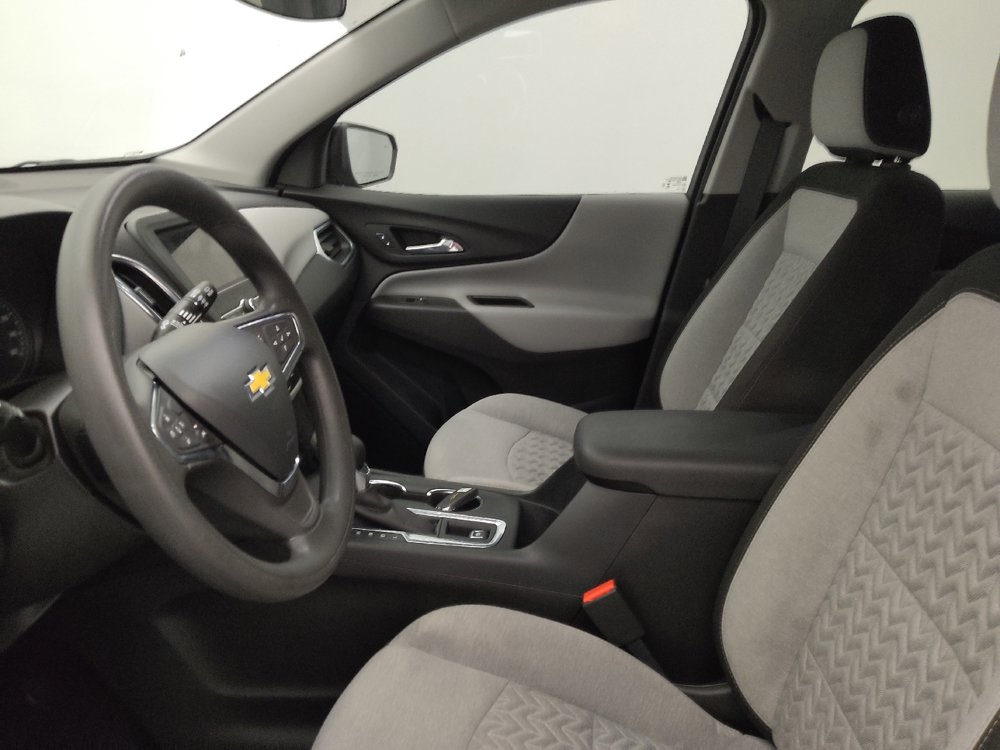 Used 2024 Chevrolet Equinox LS w/ LS Convenience Package image 17
