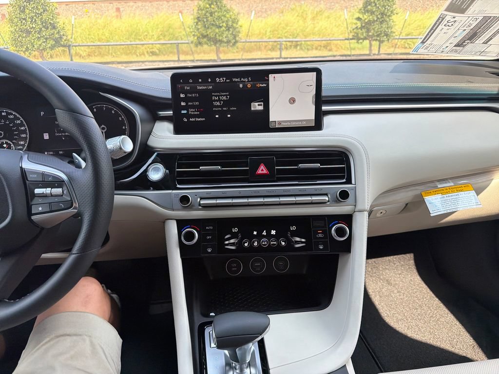 New 2026 Genesis G70 2.5T AWD/4WD image 22