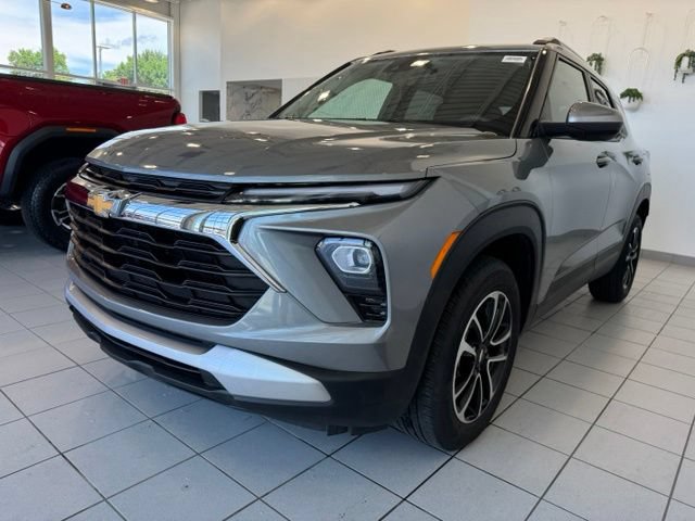 Certified 2025 Chevrolet TrailBlazer LT AWD/4WD image 34