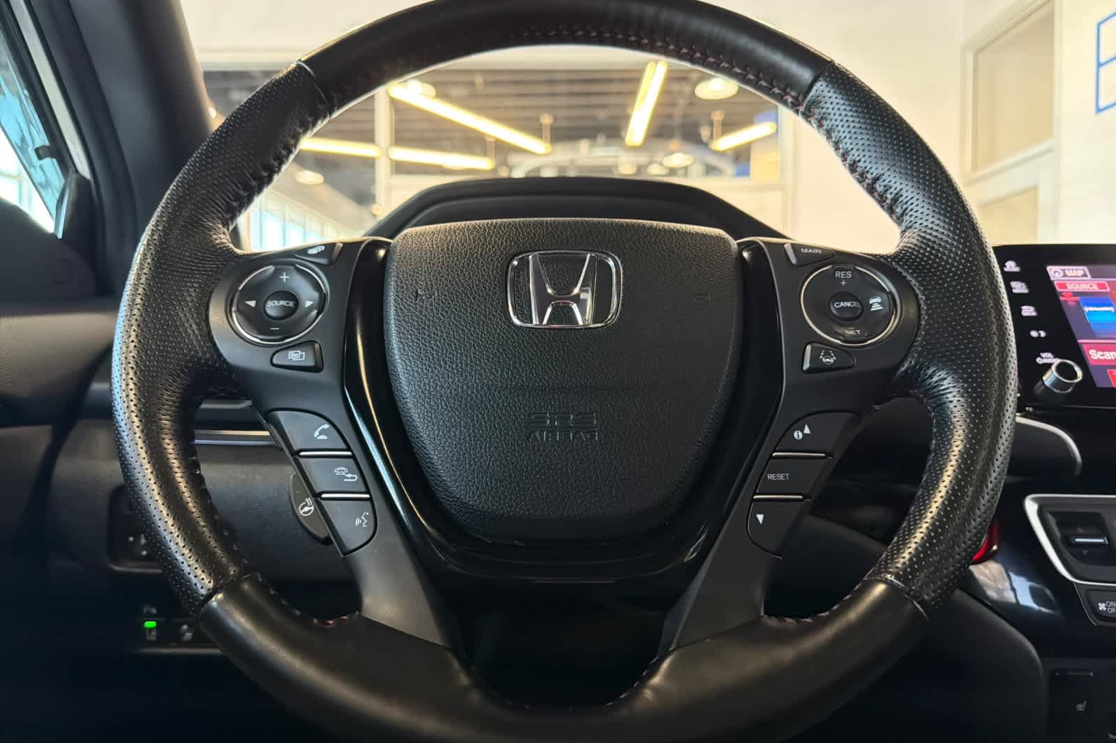 Used 2023 Honda Ridgeline Black Edition image 25
