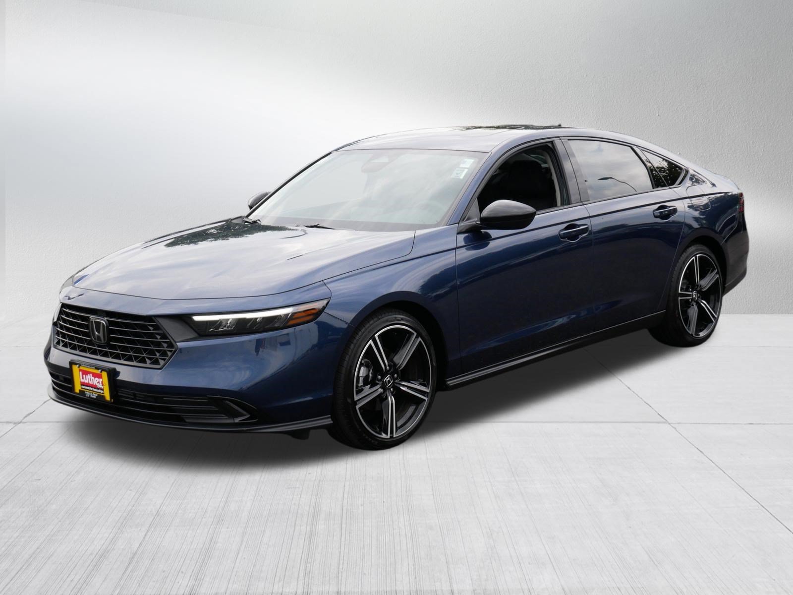 Used 2026 Honda Accord SE image 3