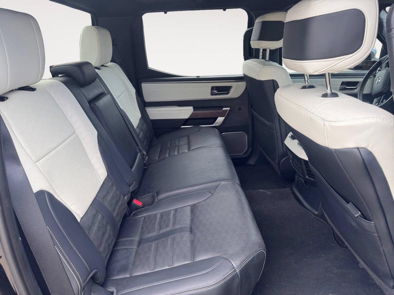 Used 2023 Toyota Tundra Capstone AWD/4WD image 13