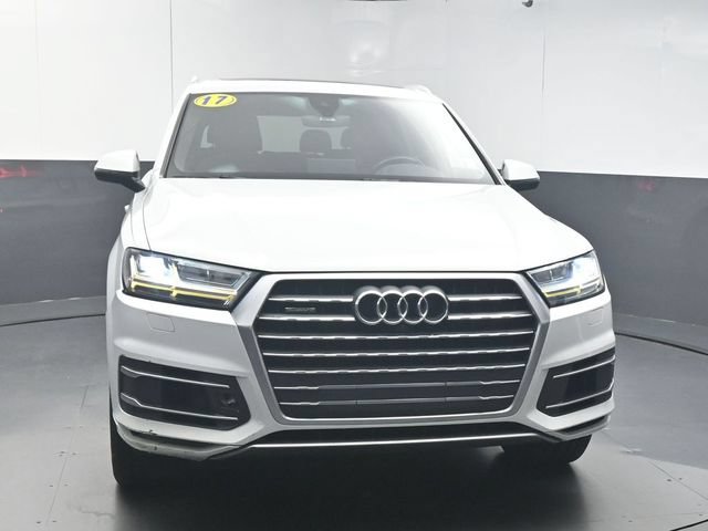 Used 2017 Audi Q7 3.0T Premium Plus w/ Premium Plus Package AWD/4WD image 3