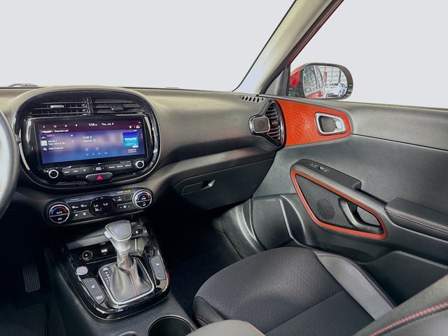 Certified 2023 Kia Soul GT-Line w/ GT-Line Technology Package FWD image 25