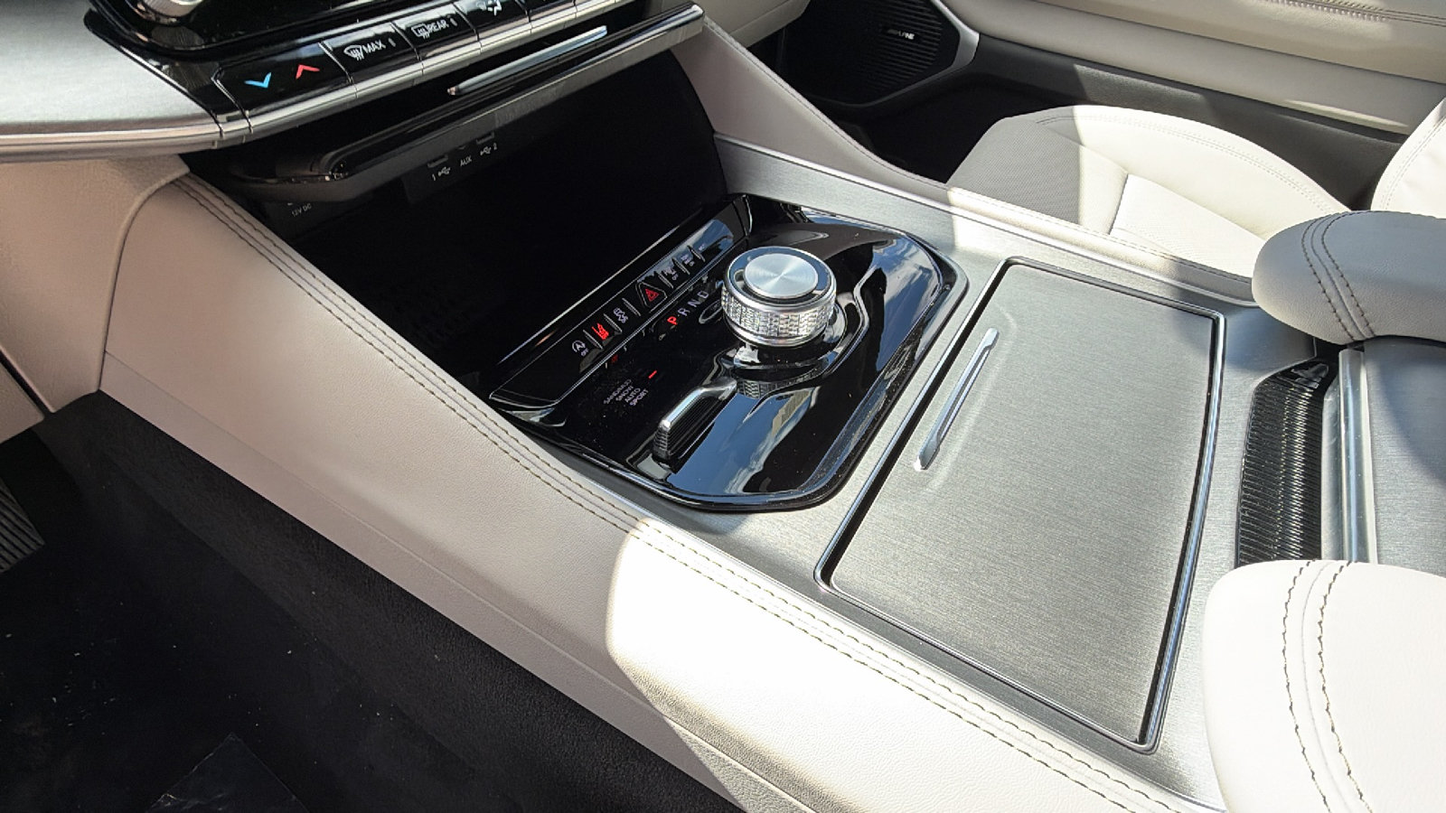 New 2026 Jeep Grand Wagoneer Limited AWD/4WD image 26