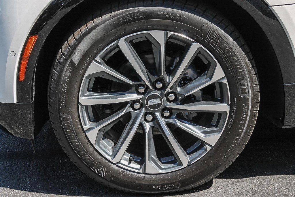 New 2025 Cadillac Lyriq Sport image 10