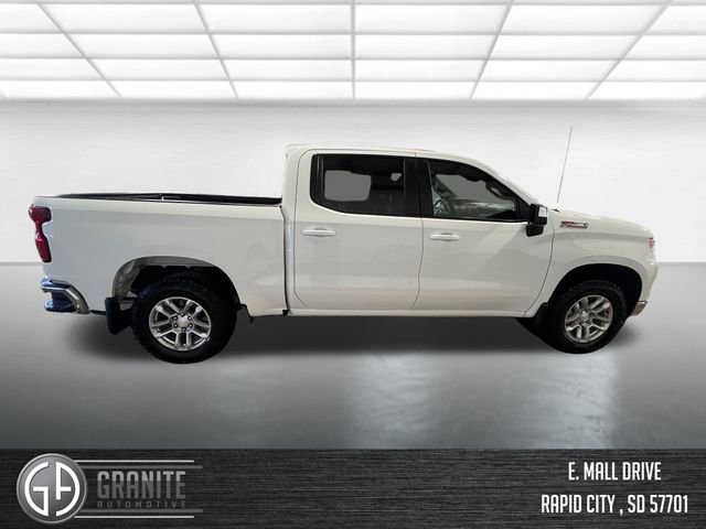 Used 2024 Chevrolet Silverado 1500 LT w/ Z71 Off-Road Package image 6