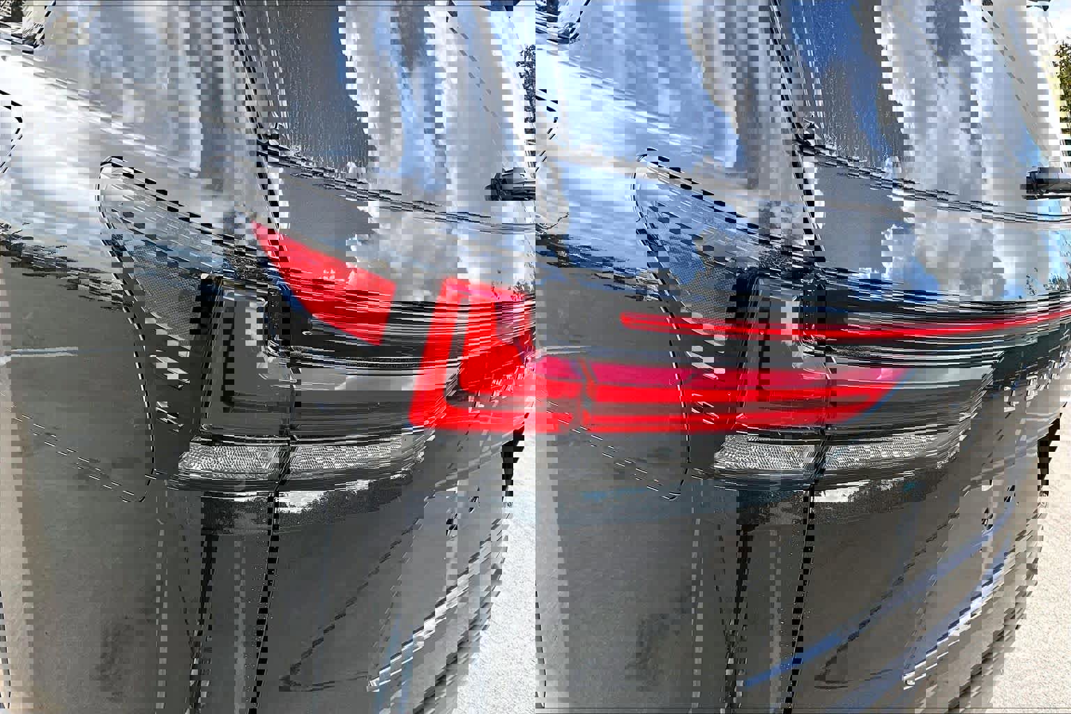 New 2026 Lexus LX 700h Luxury image 6