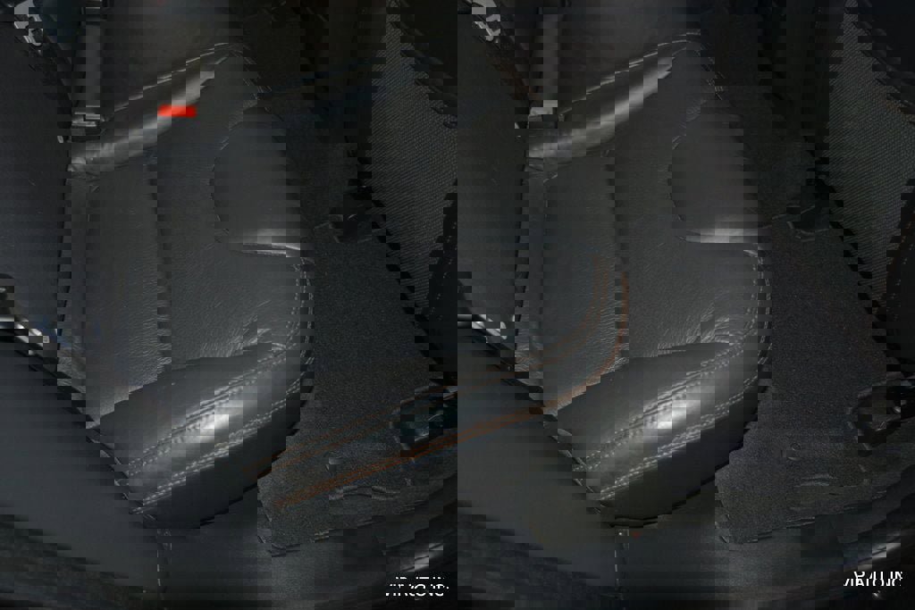 Used 2011 Volvo XC60 3.2 image 26