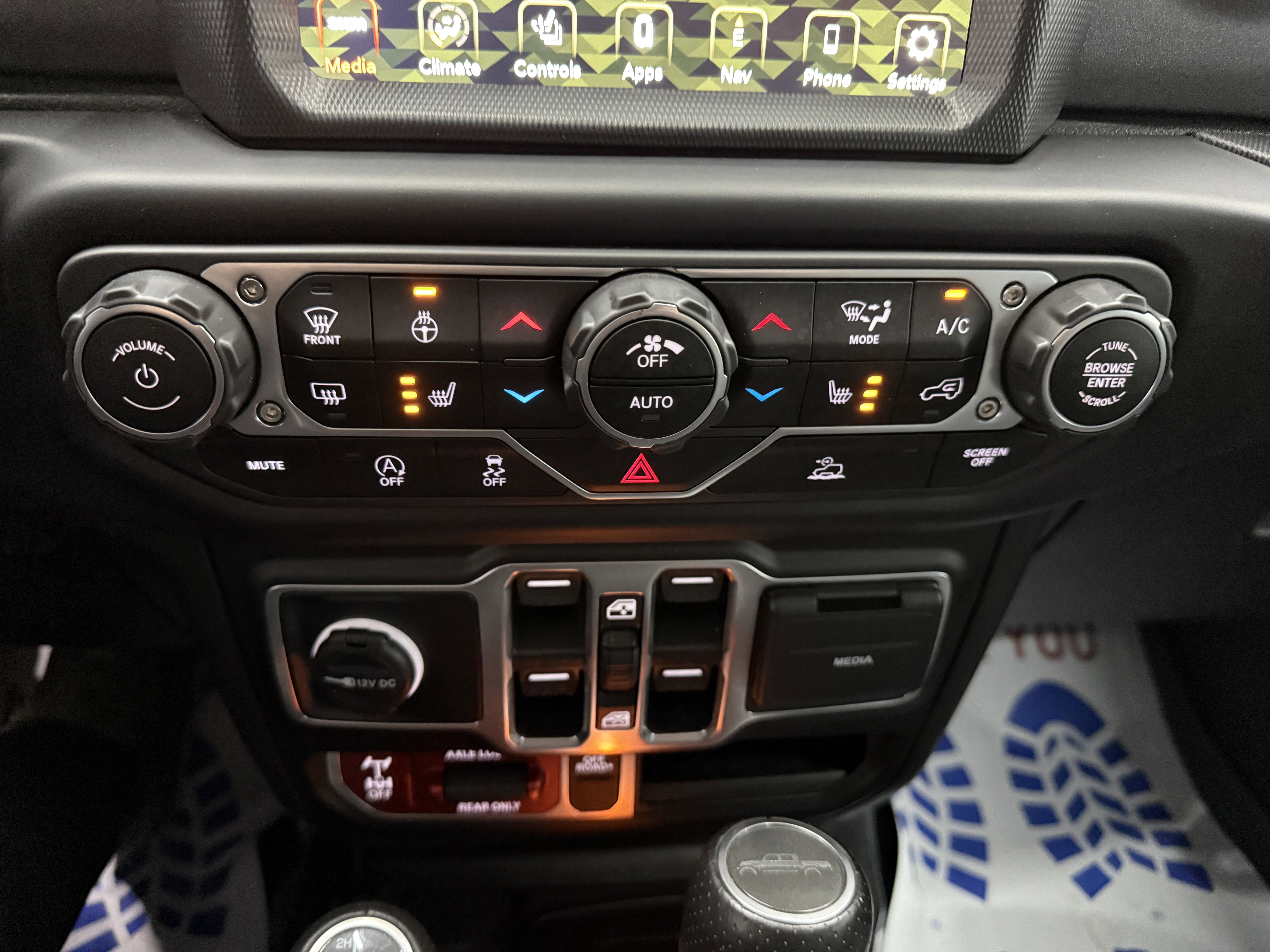 Used 2023 Jeep Gladiator Mojave w/ LED Lighting Group image 18