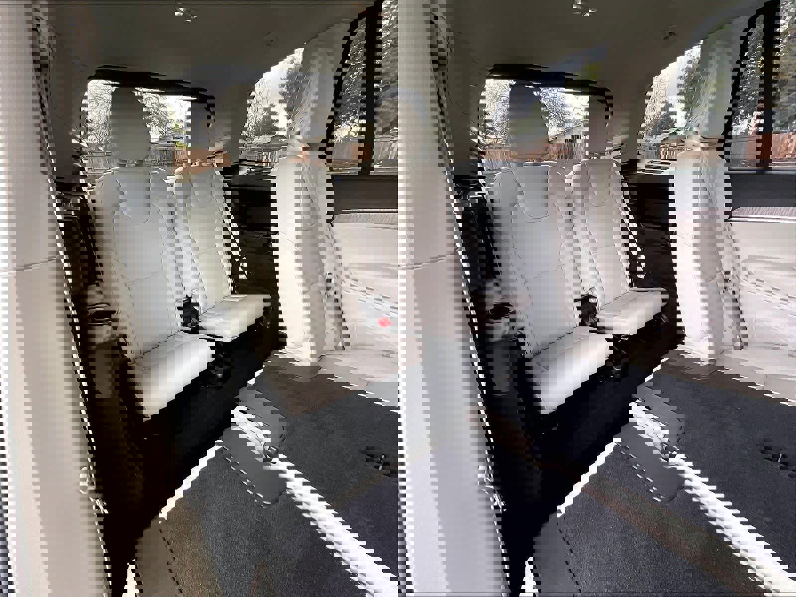 Used 2023 Volvo XC90 B6 Plus w/ Protection Package Premier image 30