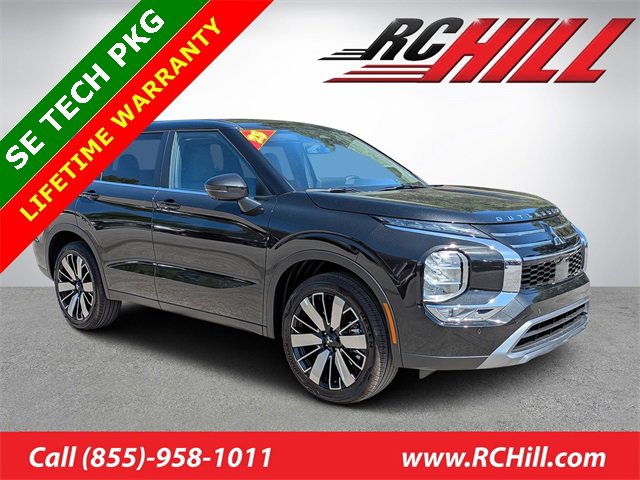 New 2025 Mitsubishi Outlander SE image 1