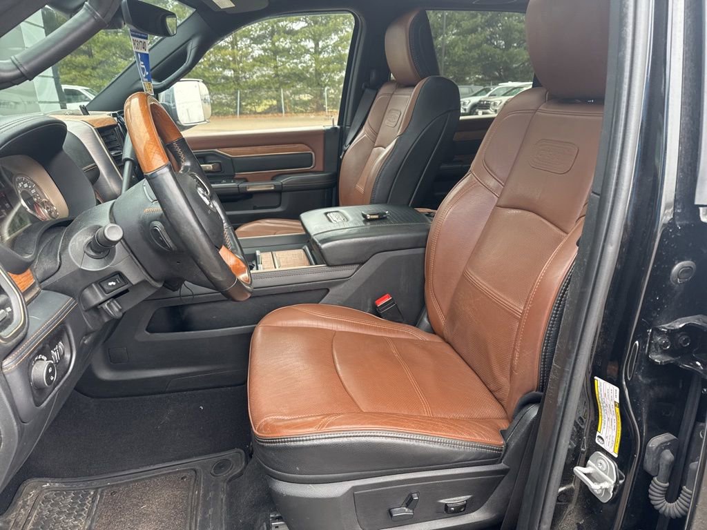 Used 2019 RAM 3500 Limited image 14