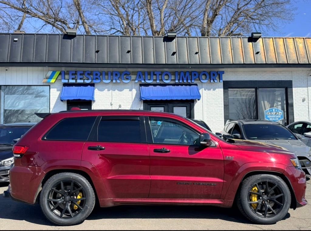 Used 2018 Jeep Grand Cherokee SRT image 40