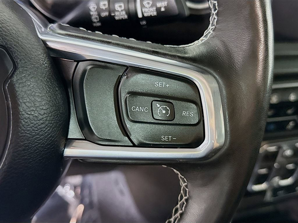 Used 2023 Jeep Wrangler Unlimited Sahara w/ Cold Weather Group AWD/4WD image 22