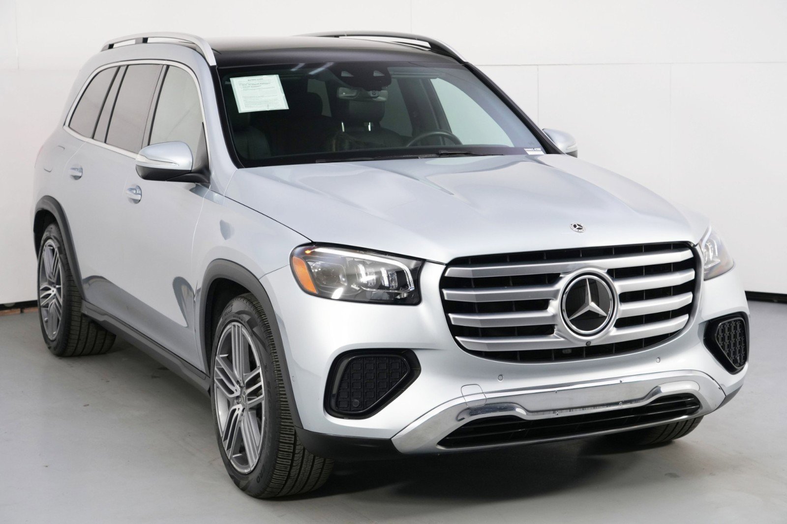 Used 2024 Mercedes-Benz GLS 450 4MATIC image 67