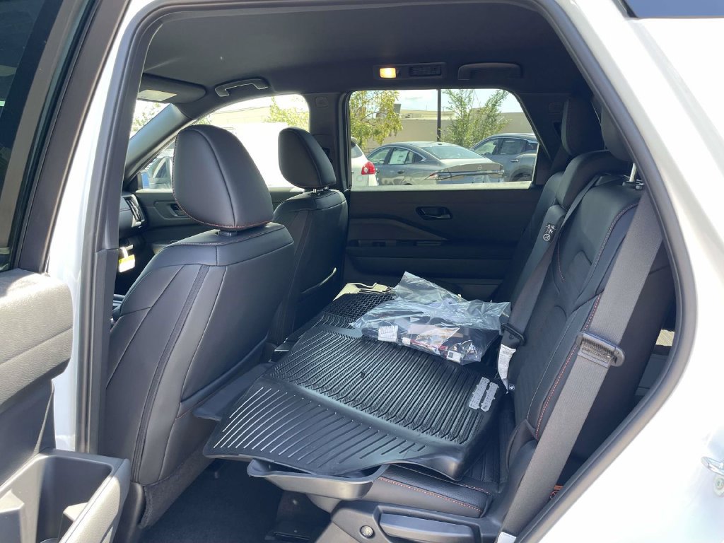 New 2026 Nissan Pathfinder Rock Creek AWD/4WD image 8