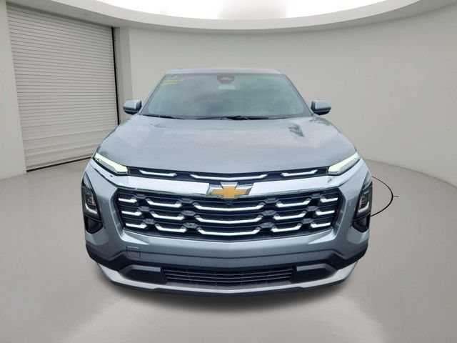 New 2026 Chevrolet Equinox LT w/ Convenience Package II FWD image 2