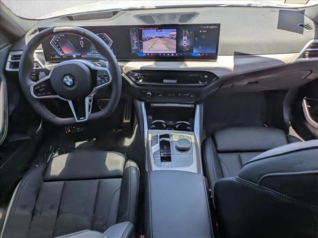 Used 2025 BMW 230i Coupe w/ M Sport Package RWD image 19