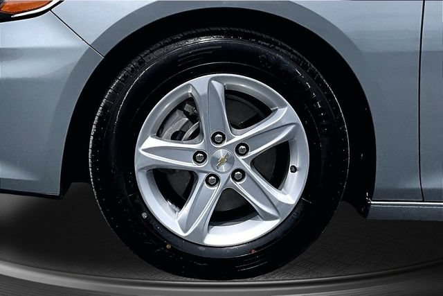 Used 2024 Chevrolet Malibu LT FWD image 30