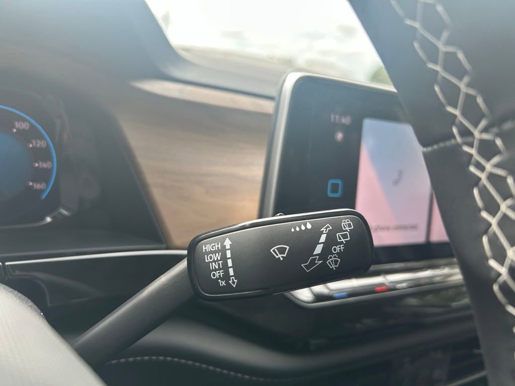 New 2026 Volkswagen Atlas SE image 18