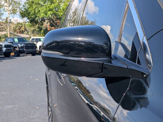 Used 2019 Honda Pilot Touring image 11