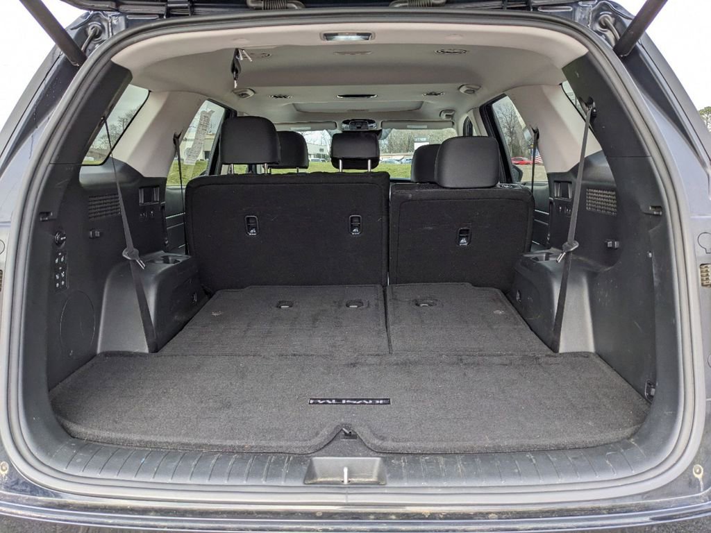 Used 2022 Hyundai Palisade SEL w/ 8P Bench Seat Package image 19