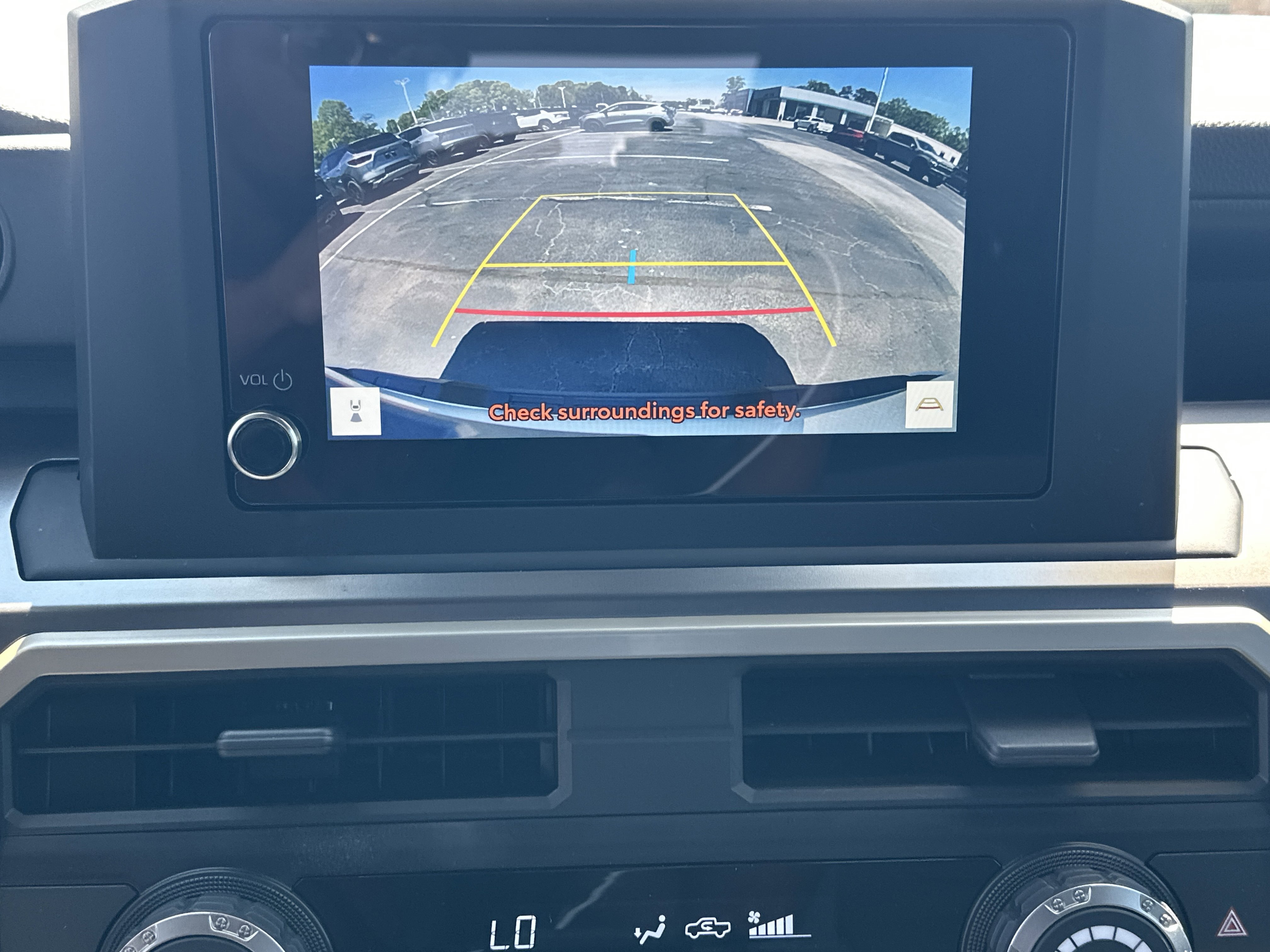 Used 2025 Toyota Tacoma TRD Sport AWD/4WD image 30