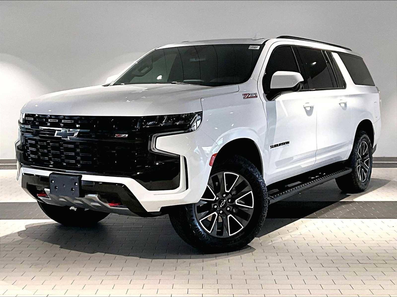 Used 2024 Chevrolet Suburban Z71 image 1