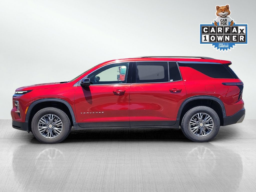 Used 2025 Chevrolet Traverse LT AWD/4WD image 7