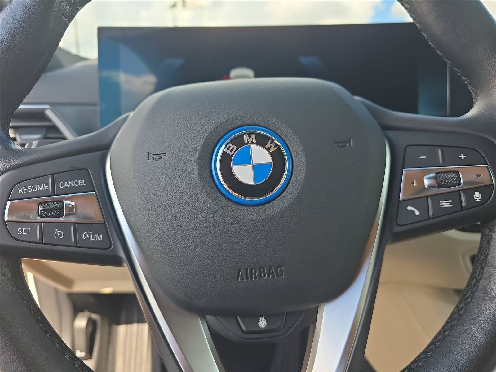 Certified 2024 BMW i4 eDrive40 w/ Premium Package RWD image 23
