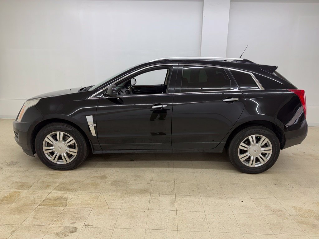 Used 2012 Cadillac SRX Luxury AWD/4WD image 2