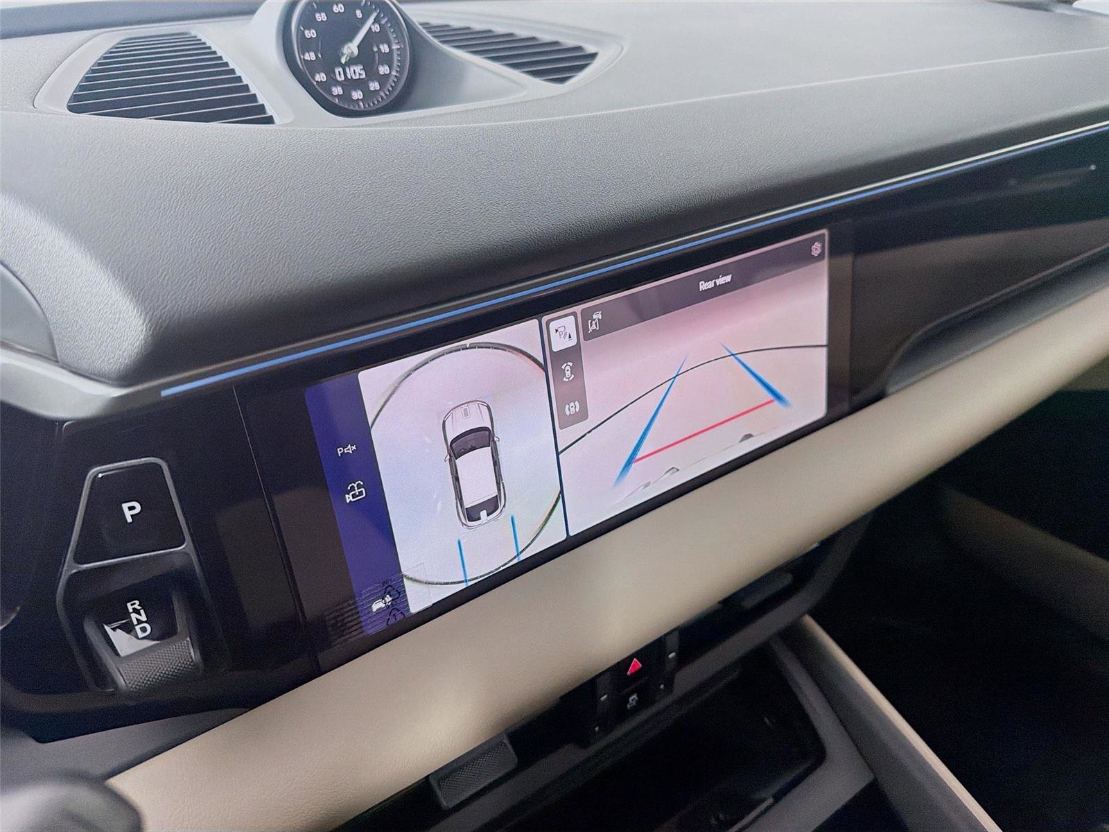 New 2026 Porsche Macan Electric image 18