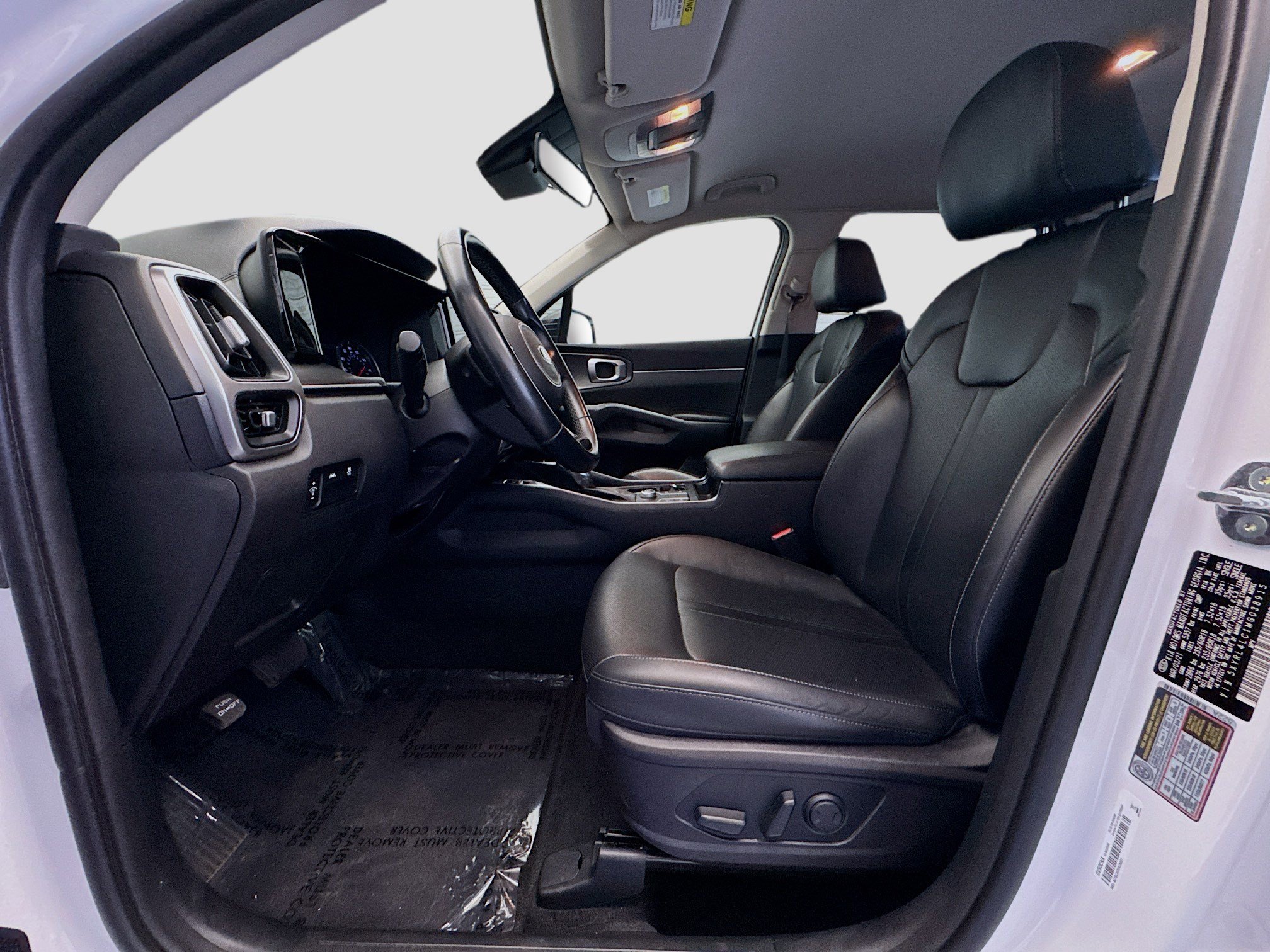 Used 2021 Kia Sorento S FWD image 13