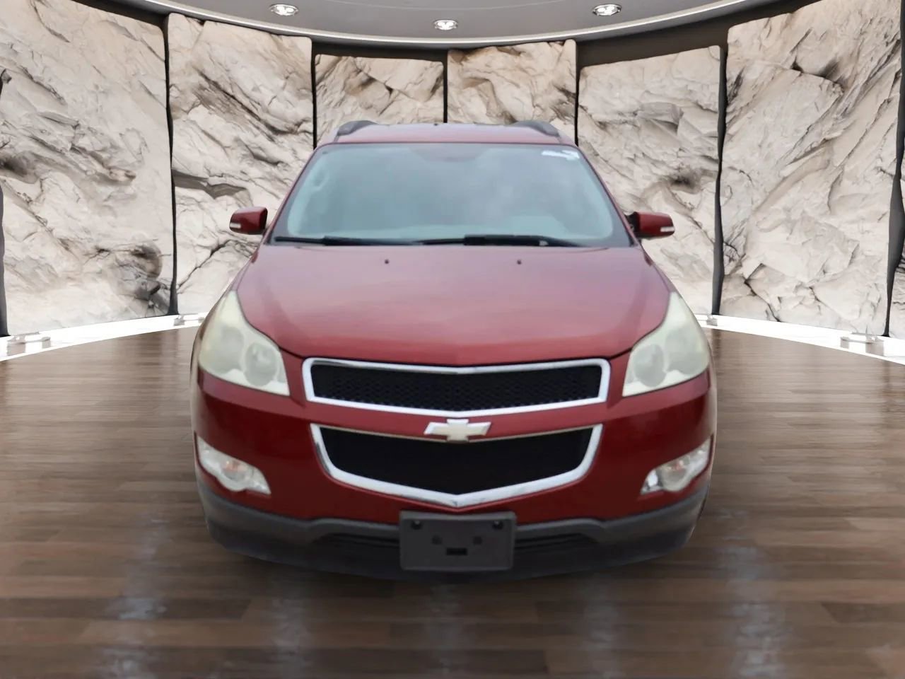 Used 2009 Chevrolet Traverse LT image 2
