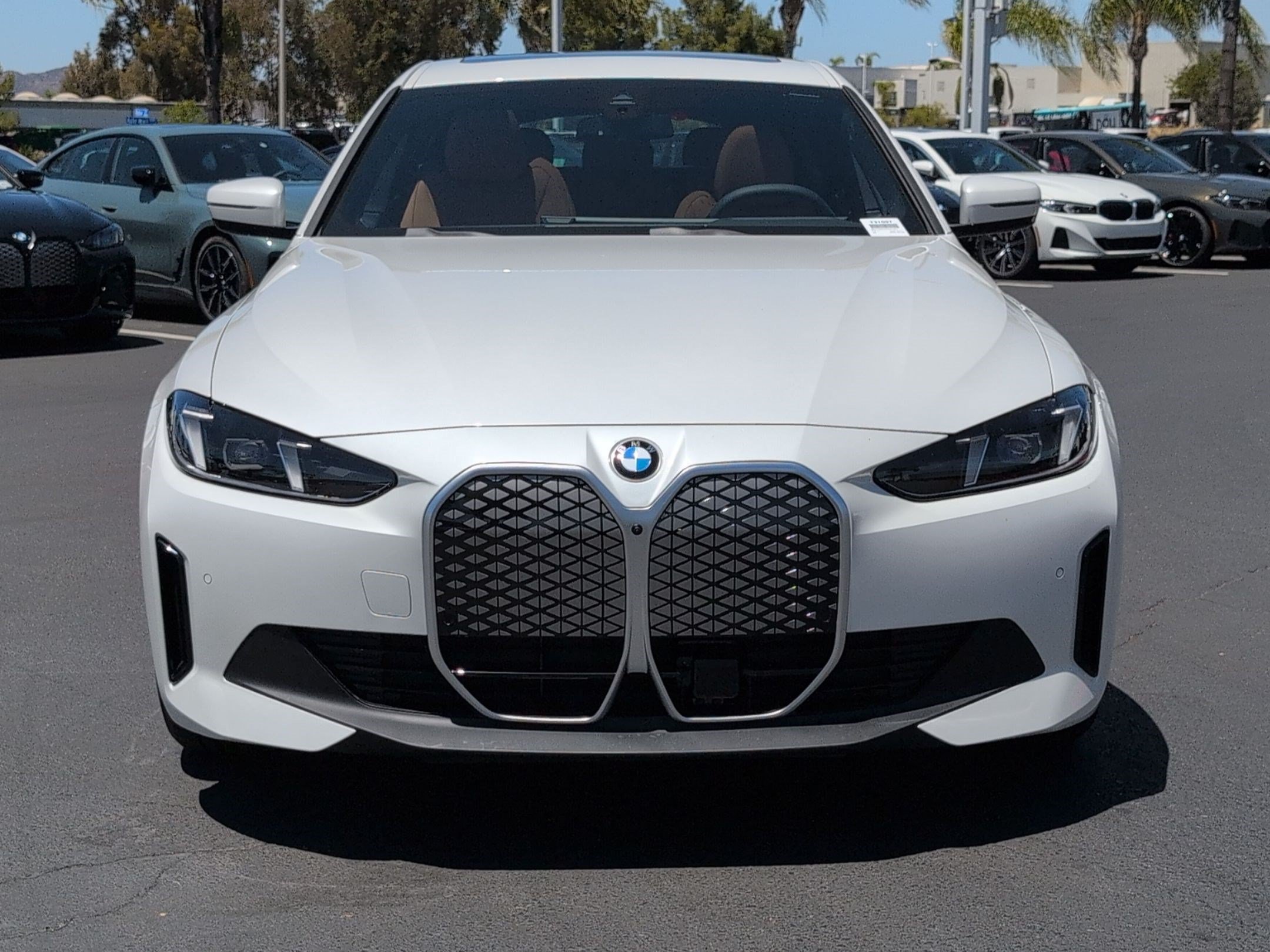 New 2026 BMW i4 eDrive40 w/ Parking Assistance Package RWD image 3