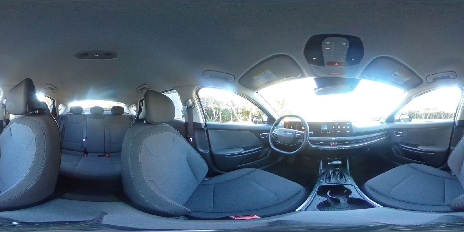 Used 2025 Kia K4 FWD image 41