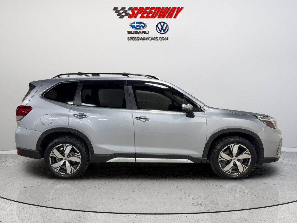 Used 2019 Subaru Forester Touring AWD/4WD image 4