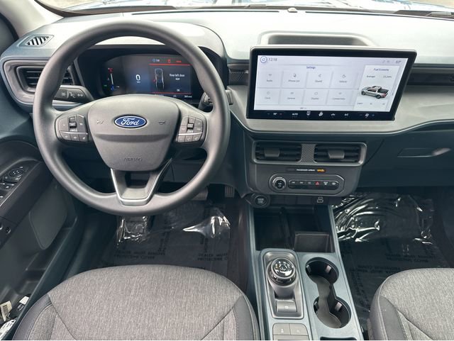 Used 2025 Ford Maverick XLT w/ Black Appearance Package image 12