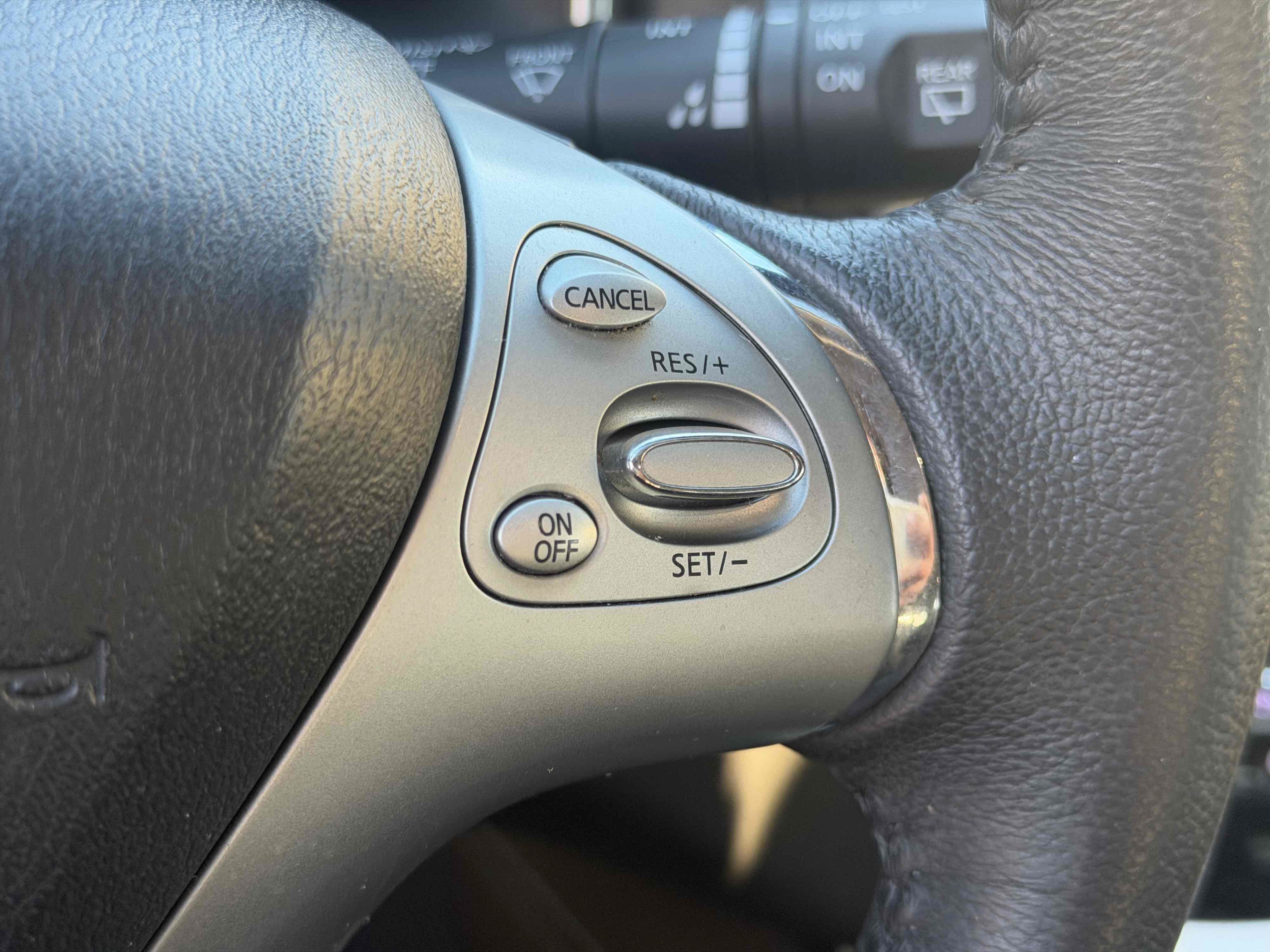 Used 2017 Nissan Murano SV w/ Cargo Package FWD image 26