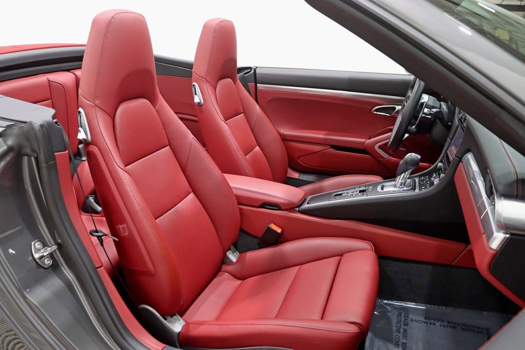 Used 2018 Porsche 911 Carrera S RWD image 30