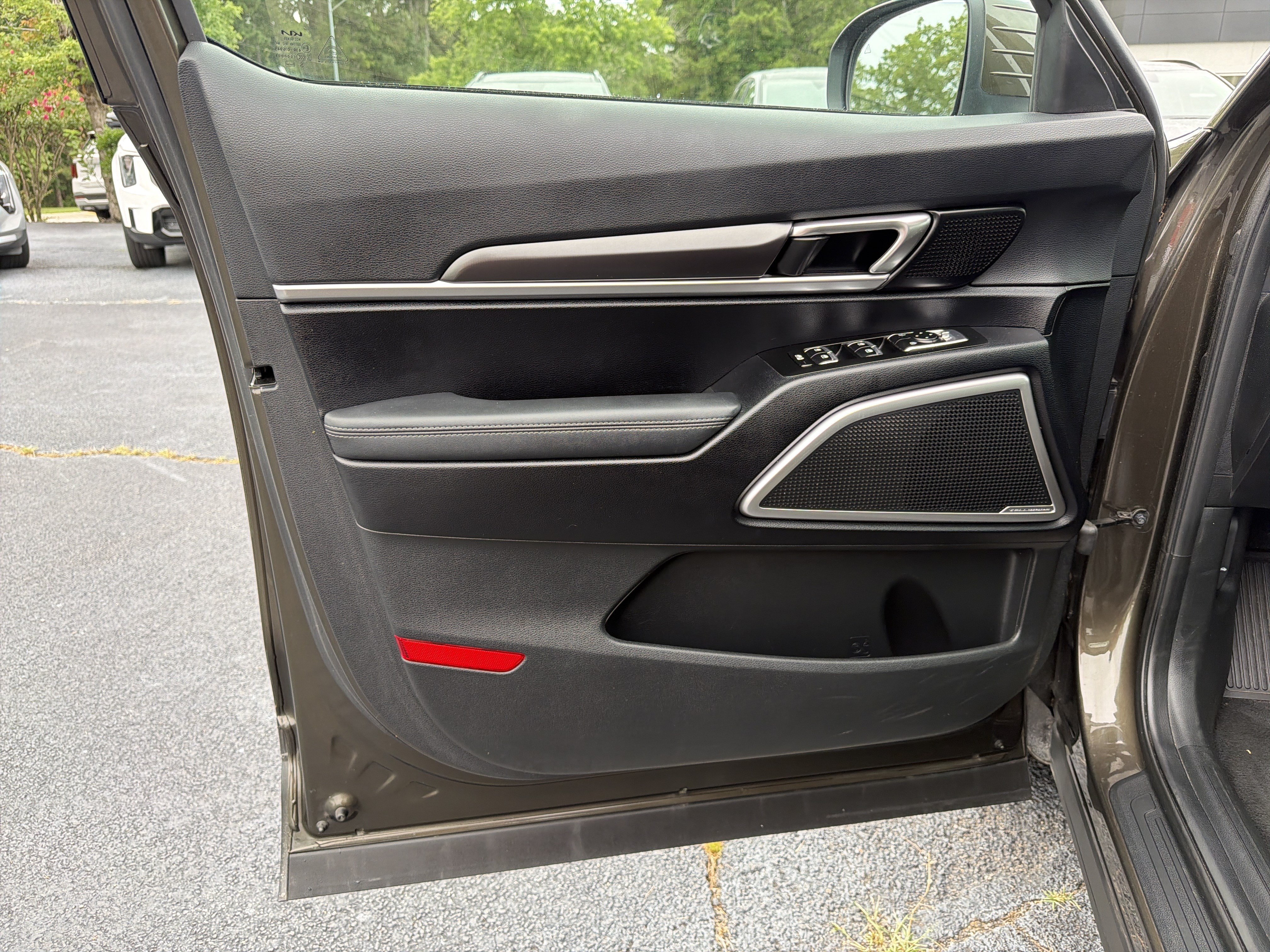 Used 2023 Kia Telluride S w/ S Sunroof Package AWD/4WD image 8