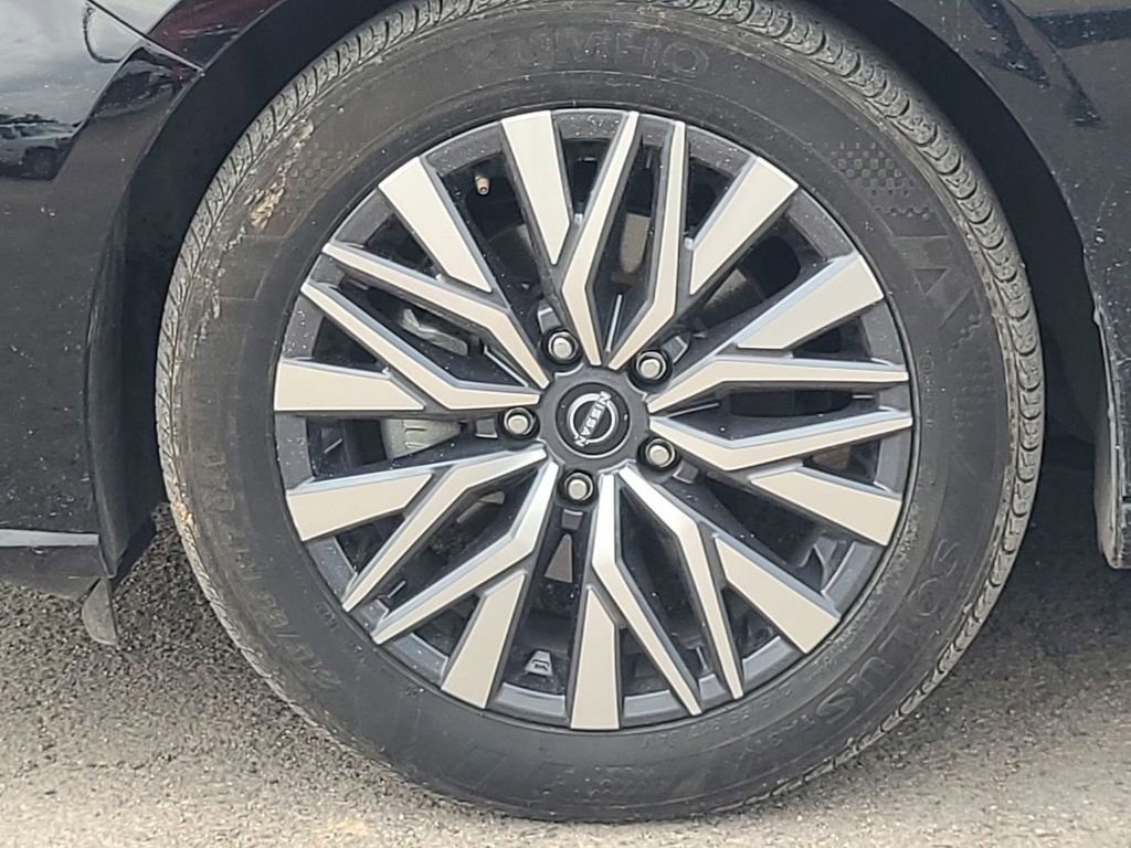 Used 2025 Nissan Altima 2.5 SV FWD image 34