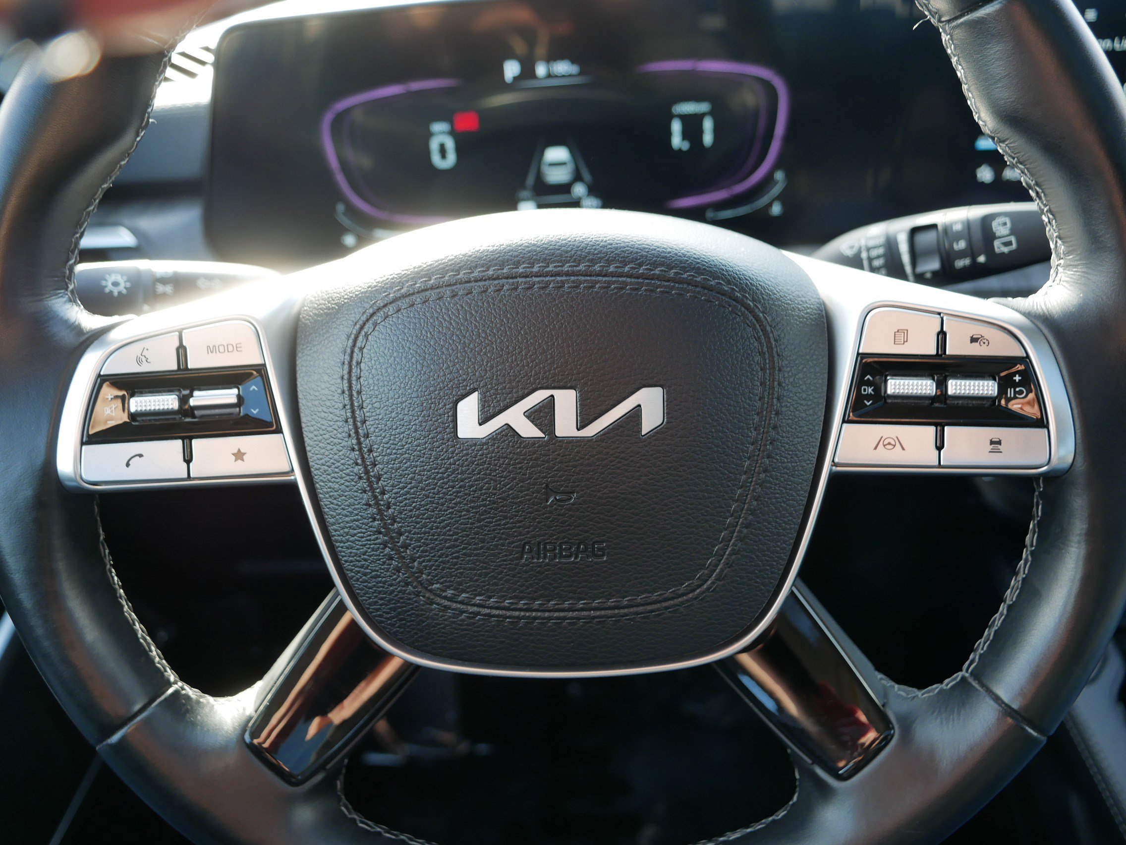 Certified 2023 Kia Telluride EX image 25