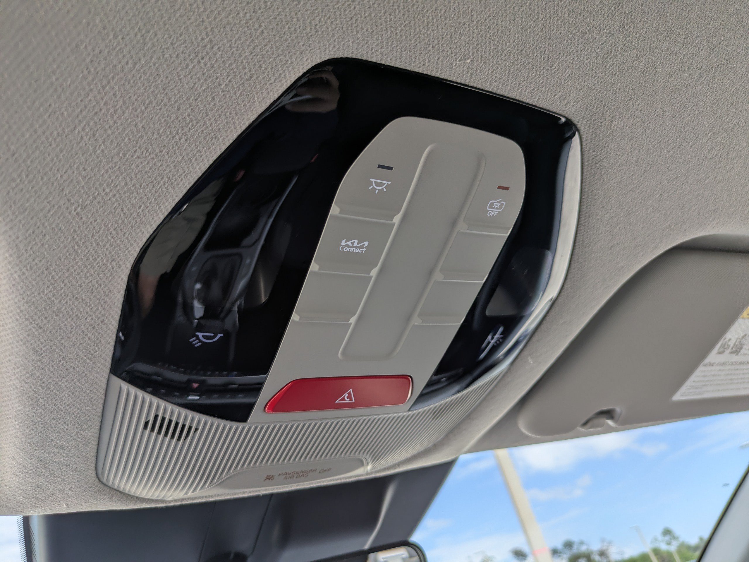 New 2026 Kia K4 FWD image 25