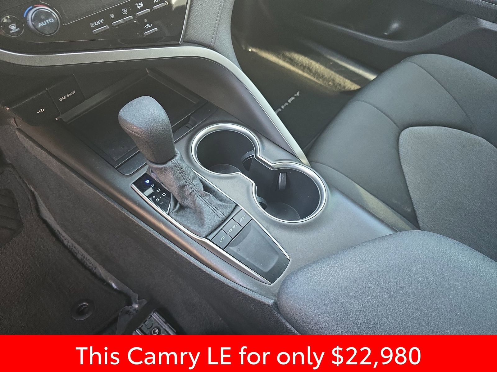 Used 2022 Toyota Camry LE FWD image 31