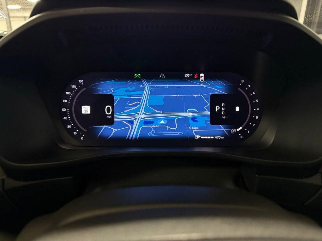 Used 2023 Volvo XC40 B5 Plus w/ Protection Package Premier AWD/4WD image 10