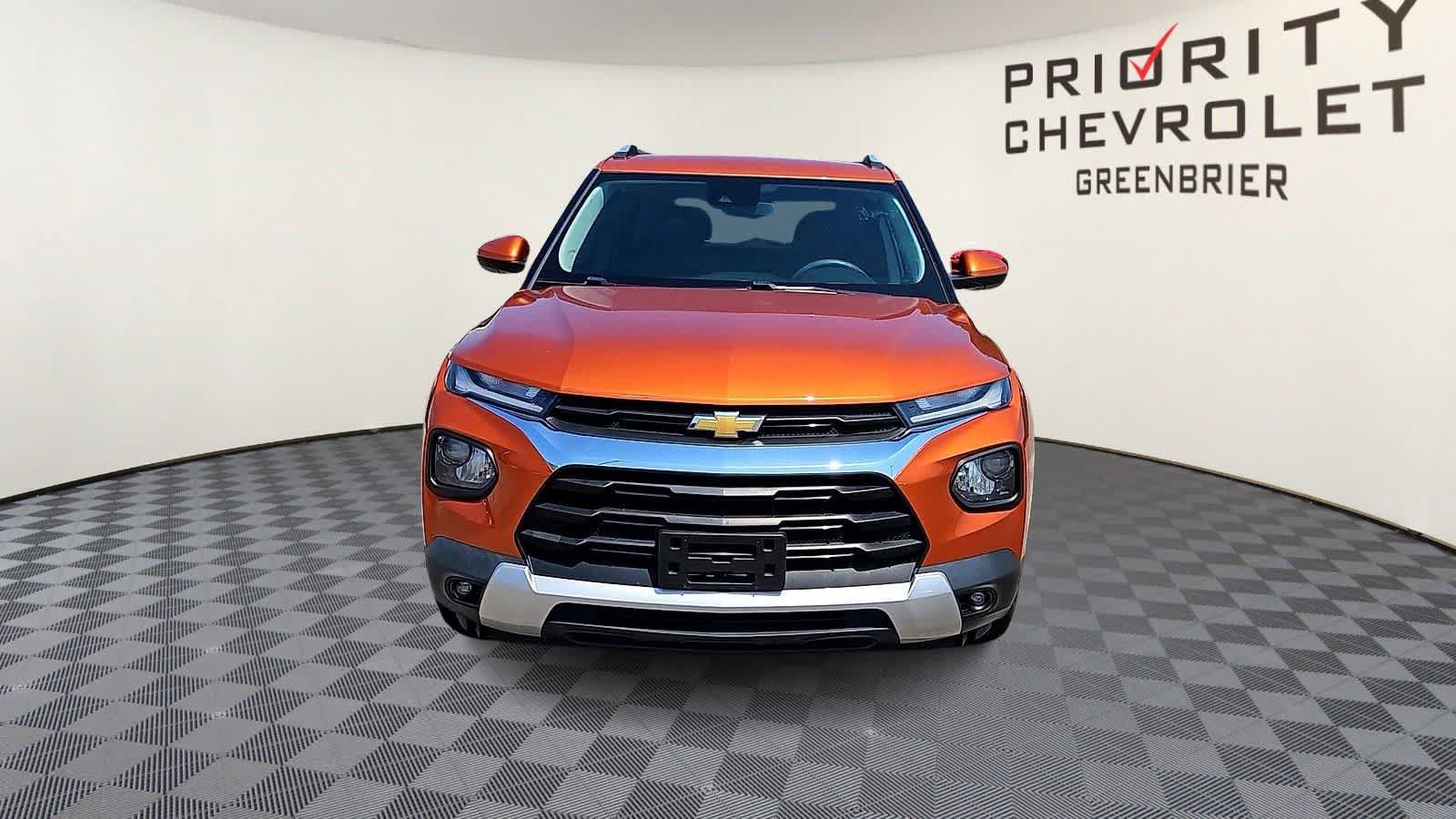 Certified 2022 Chevrolet TrailBlazer LT w/ LPO, Blackout Package FWD image 3